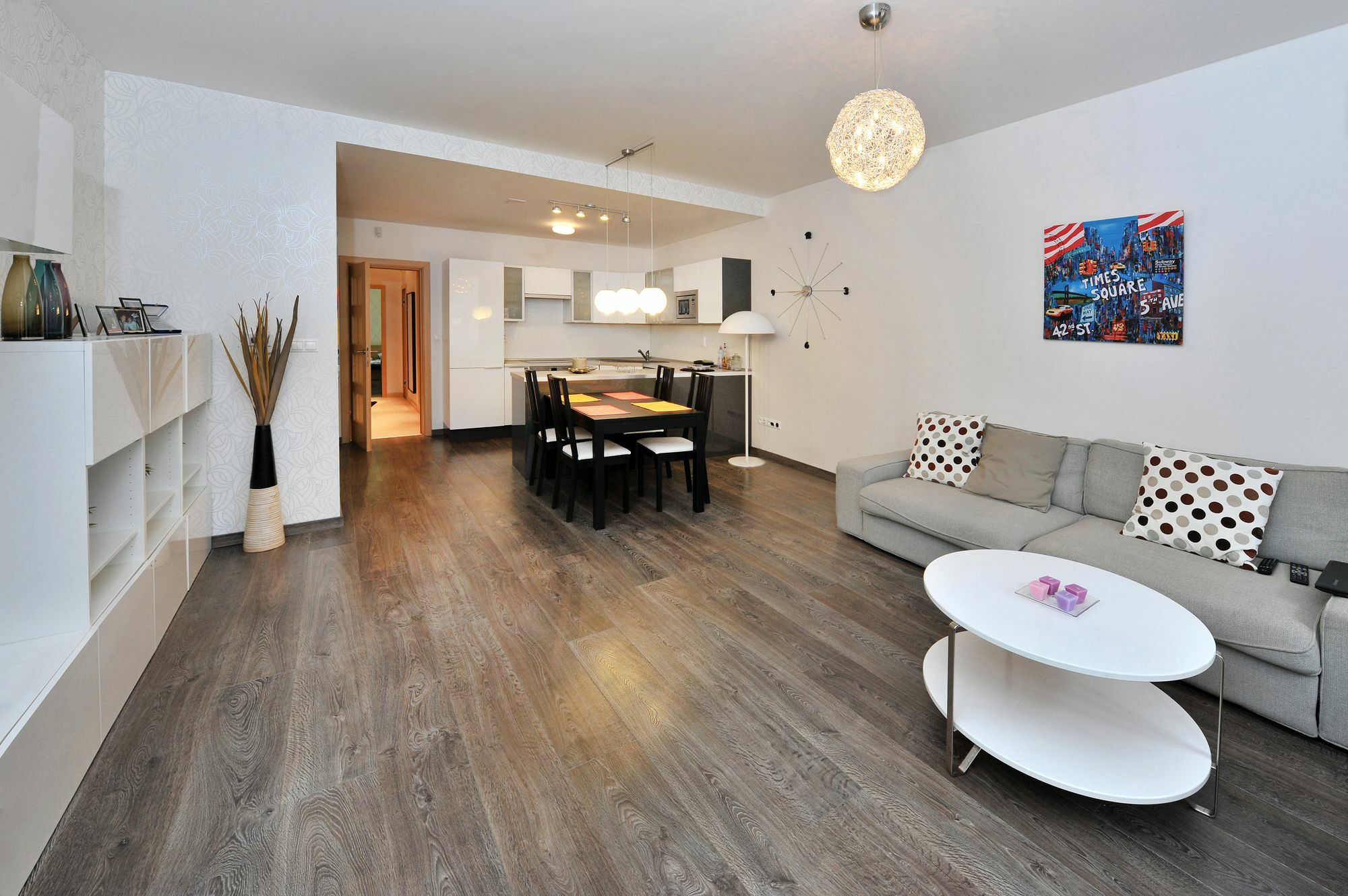 Aplend City Laurinska 11 Bratislava Exteriör bild